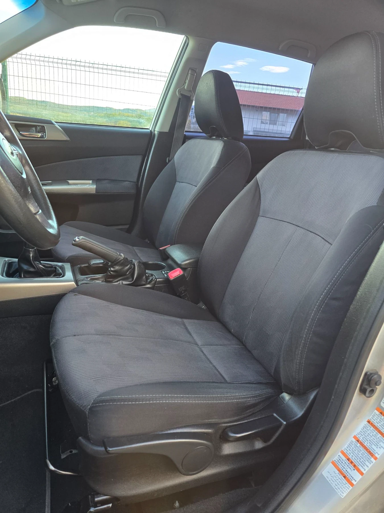 Subaru Forester 2.0I AWD, снимка 5 - Автомобили и джипове - 56415311