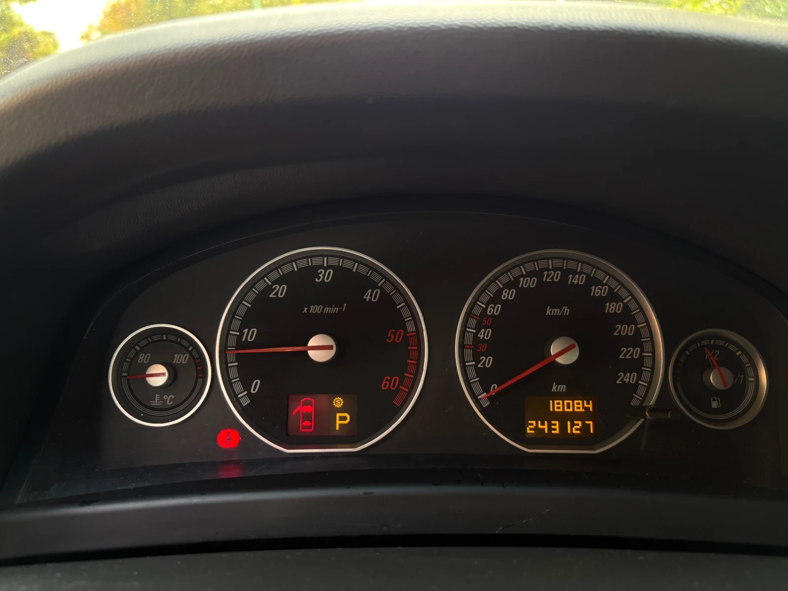 Opel Signum 3.0 V6 CDTI, снимка 12 - Автомобили и джипове - 56716785