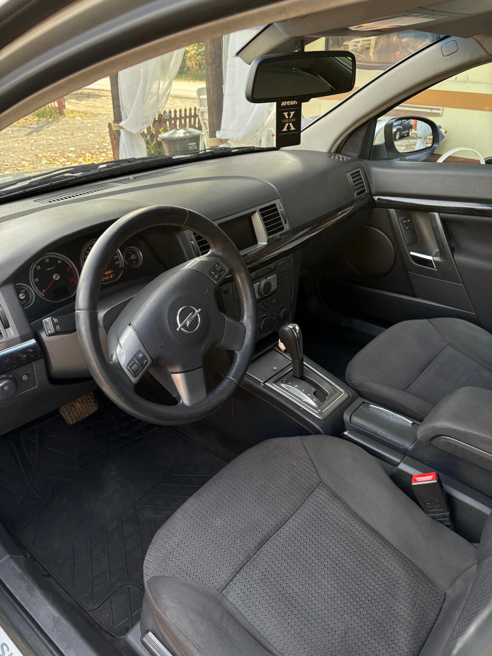 Opel Signum 3.0 V6 CDTI, снимка 6 - Автомобили и джипове - 56716785