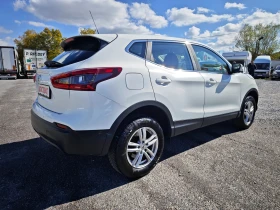 Обява за продажба на Nissan Qashqai 1, 6 dCi 4x4 ~24 900 лв. - изображение 4