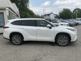 Обява за продажба на Toyota Highlander Platinum PANO* ОБДУХВАНЕ* CAM* BLINDSPOT* KEYLESS* ~60 970 лв. - изображение 5 | Auto.bg Обява за продажба на Toyota Highlander Platinum PANO* ОБДУХВАНЕ* CAM* BLINDSPOT* KEYLESS* ~60 970 лв. - изображение 5