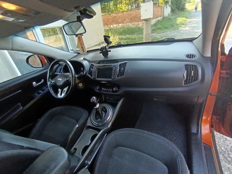 Kia Sportage, снимка 15 - Автомобили и джипове - 46747173