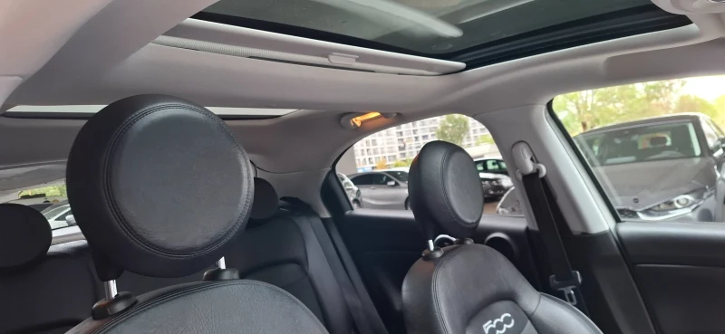 Fiat 500X 4X4 Automat Panorama Xenon swiss, снимка 11 - Автомобили и джипове - 51934363