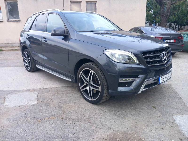 Mercedes-Benz ML 350 -PREMIUM-AMG PACKET, снимка 2 - Автомобили и джипове - 51973942