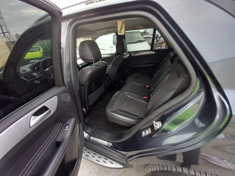 Mercedes-Benz ML 350 -PREMIUM-AMG PACKET, снимка 8 - Автомобили и джипове - 51973942