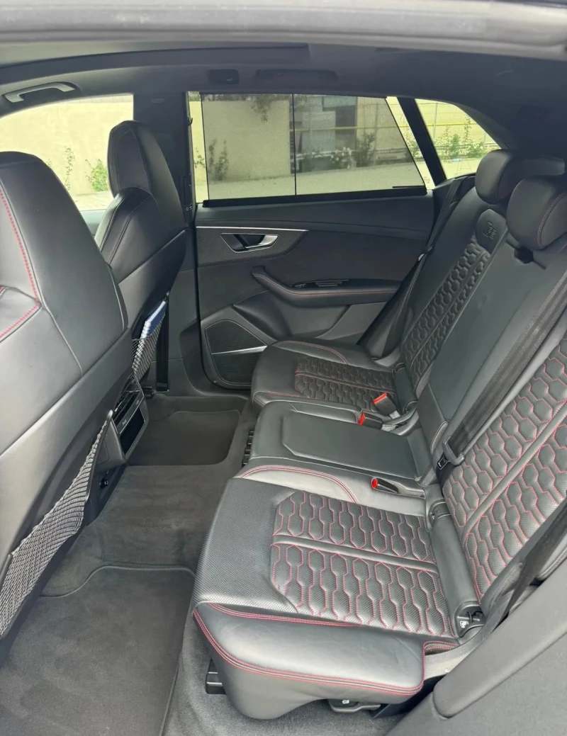 Audi RSQ8 4.0TFSI Quattro , снимка 10 - Автомобили и джипове - 52512574
