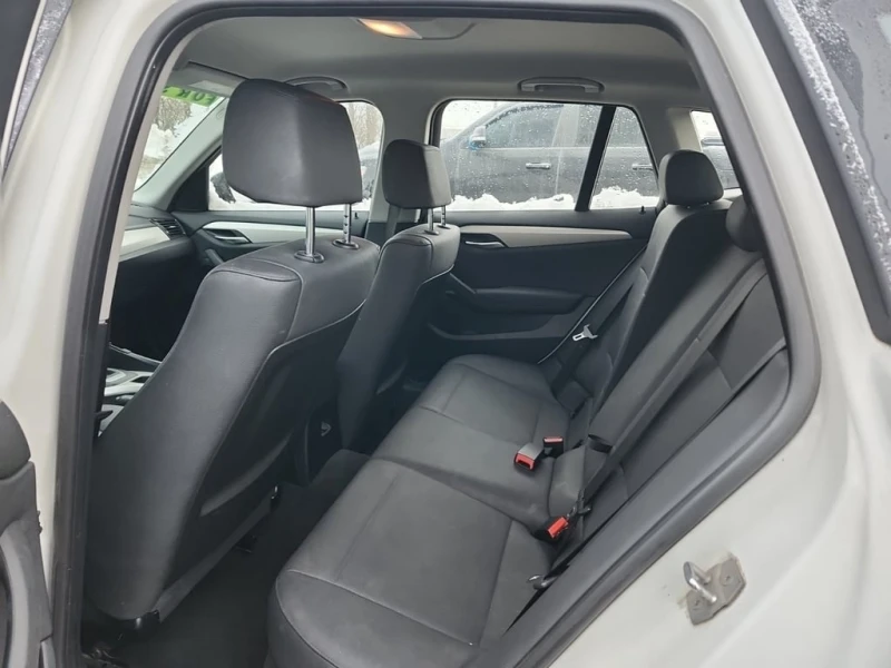 BMW X1 * XDRIVE28I * CARFAX * БЕЗ ПЪРВОНАЧАЛНА ВНОСКА, снимка 12 - Автомобили и джипове - 52686819