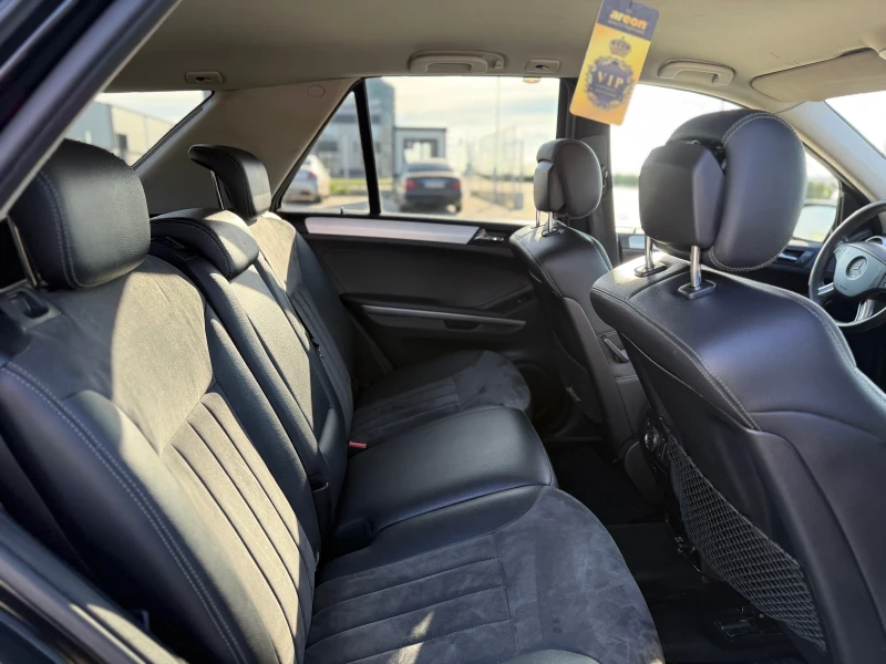 Mercedes-Benz ML 320, снимка 6 - Автомобили и джипове - 52801022