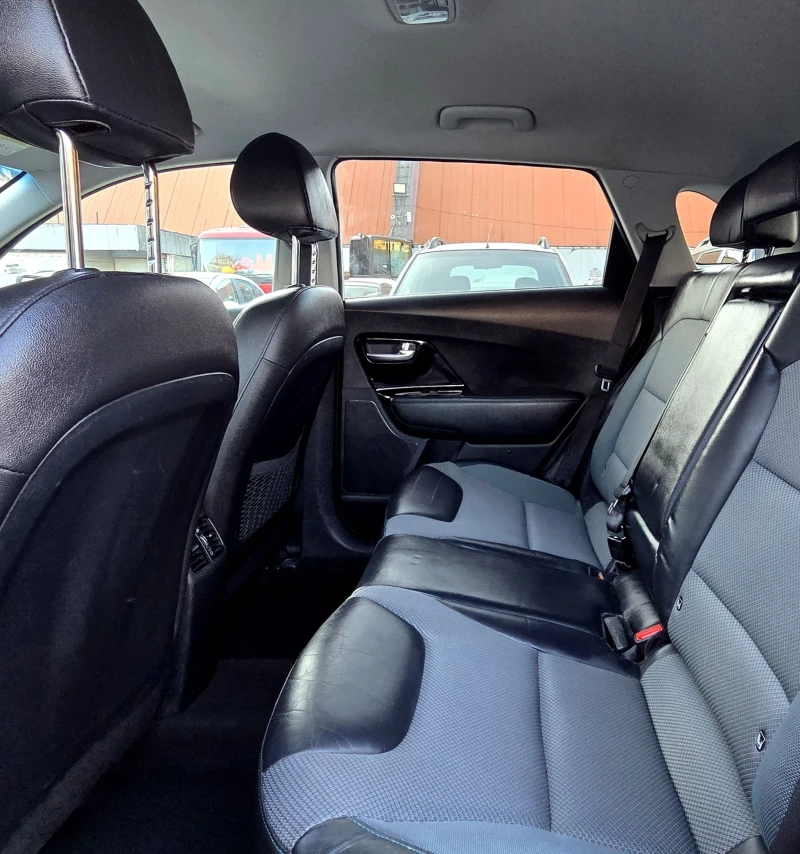 Kia Niro 64KWh/SOH100%, снимка 7 - Автомобили и джипове - 52849030