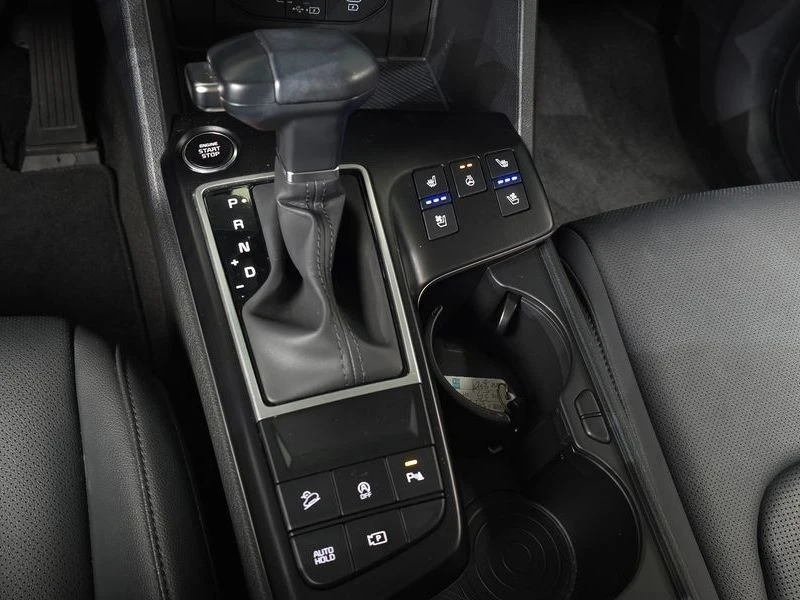 Kia Sportage 1.6 Automatic, снимка 11 - Автомобили и джипове - 55587778