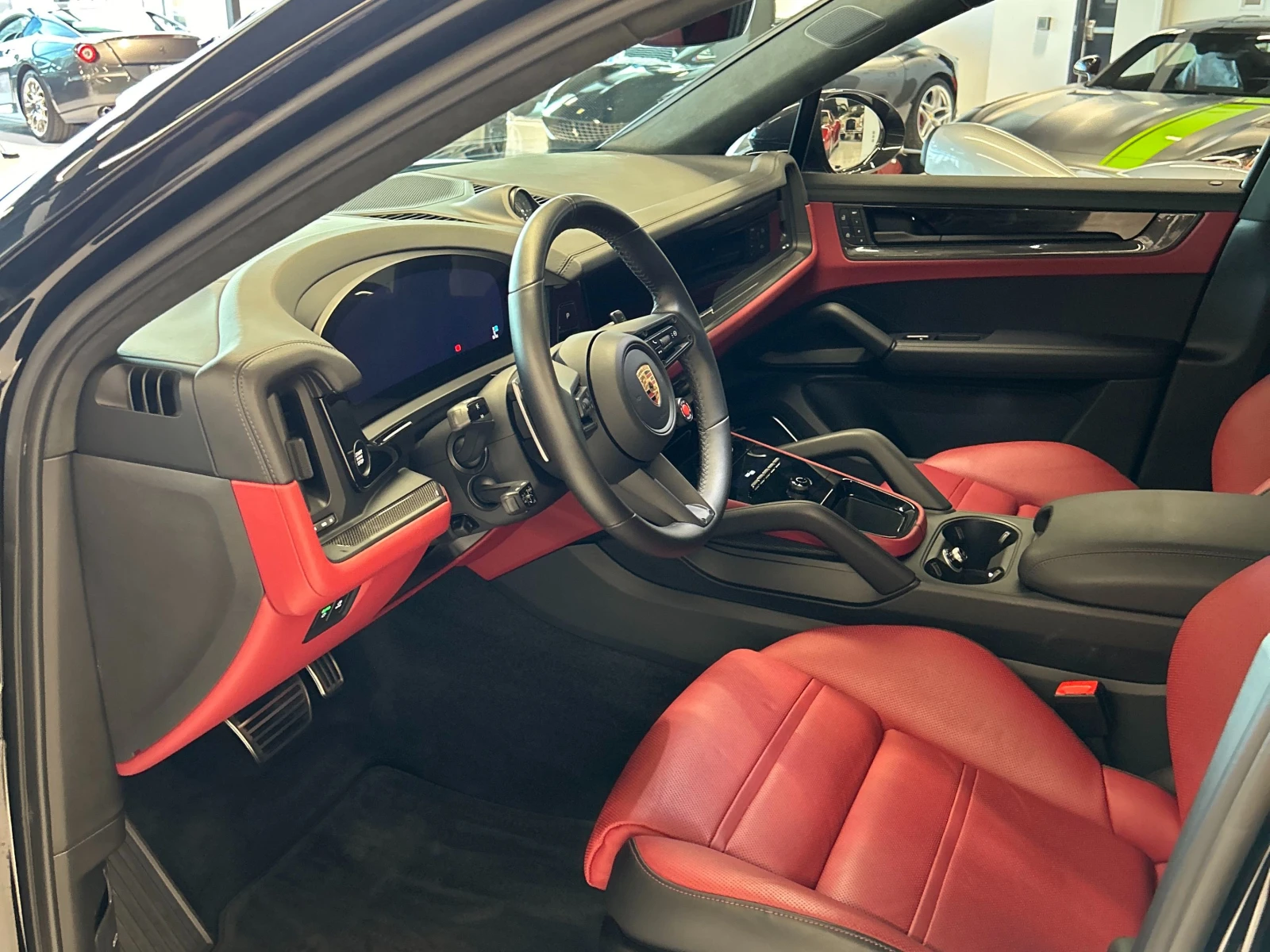 Porsche Cayenne TURBO GT * * CARFAX * * АВТО КРЕДИТ - изображение 7