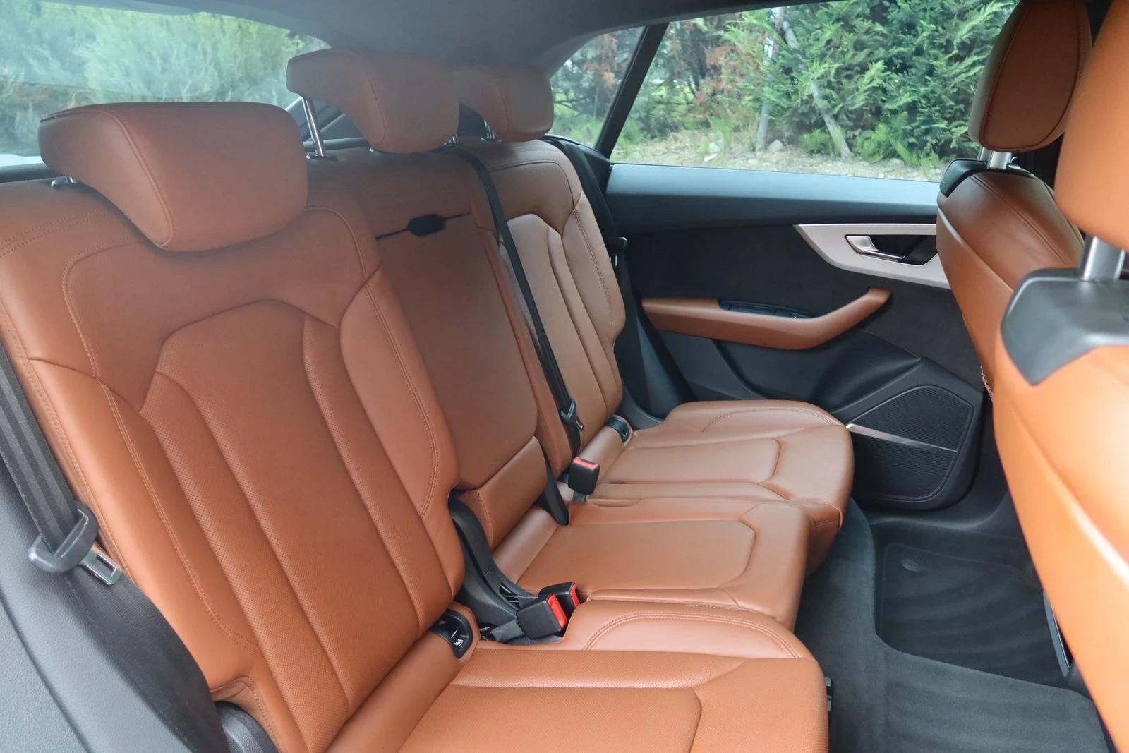 Audi Q8 S-line | Mobile.bg � ����������� 12