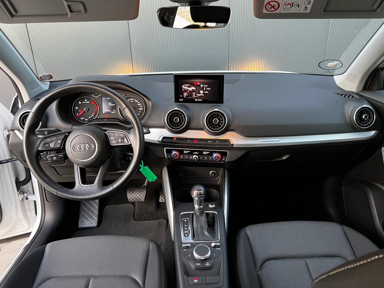 Audi Q2 1.6TDI/Sport/Distronic/S-Tronic/Euro6B - изображение 8