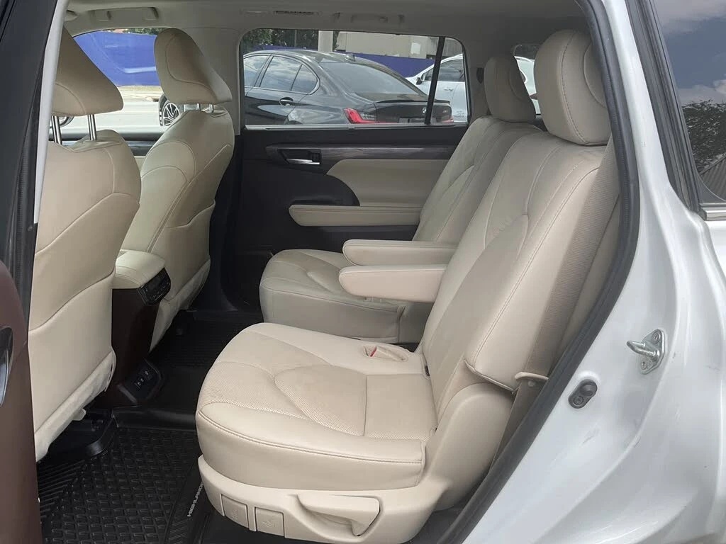 Toyota Highlander Platinum PANO* * CAM* BLINDSPOT* KEYLESS* | Mobile.bg   16