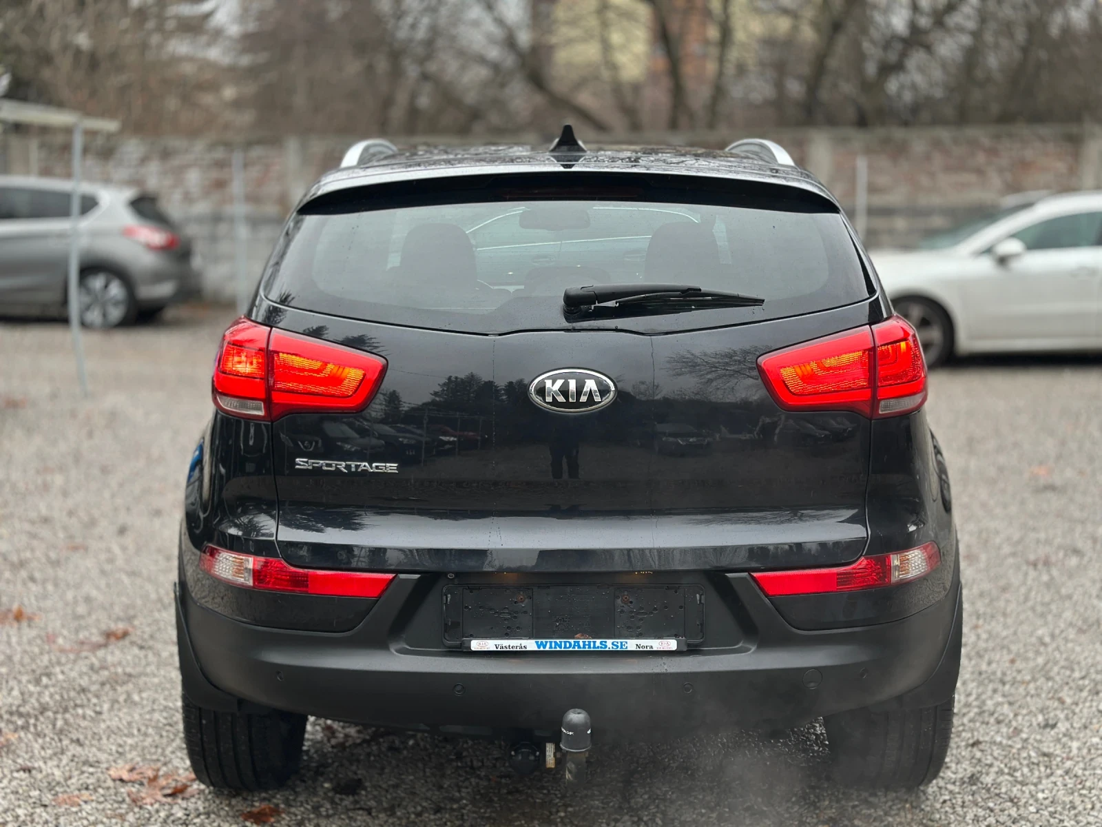 Kia Sportage Kia Sportage 1.6 GDi 135 �.�. | Exclusive | Mobile.bg � ����������� 5