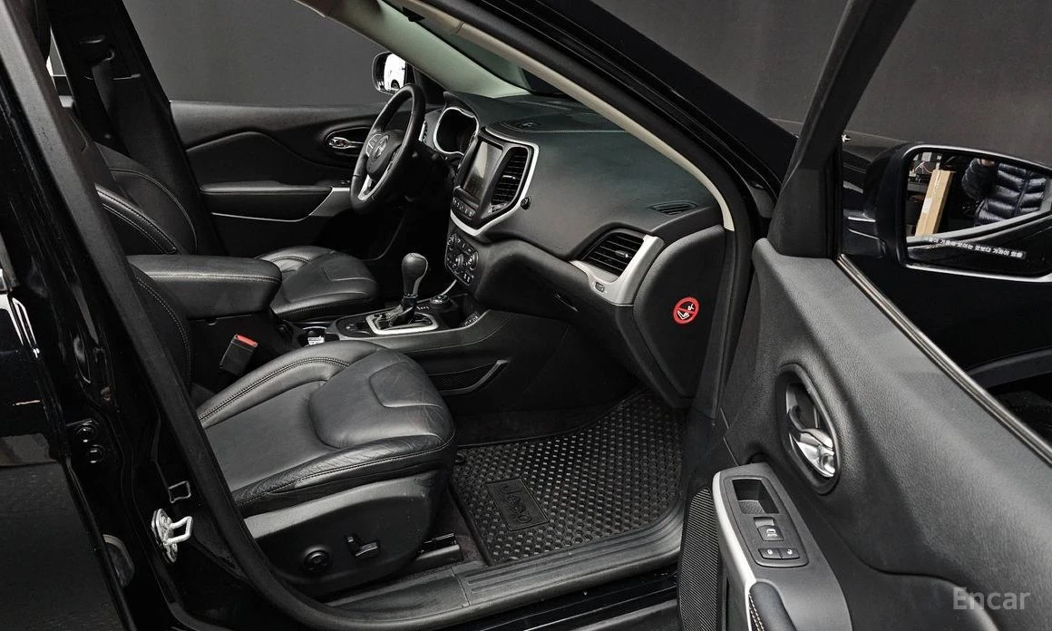 Jeep Grand cherokee, снимка 10 - Автомобили и джипове - 53950355