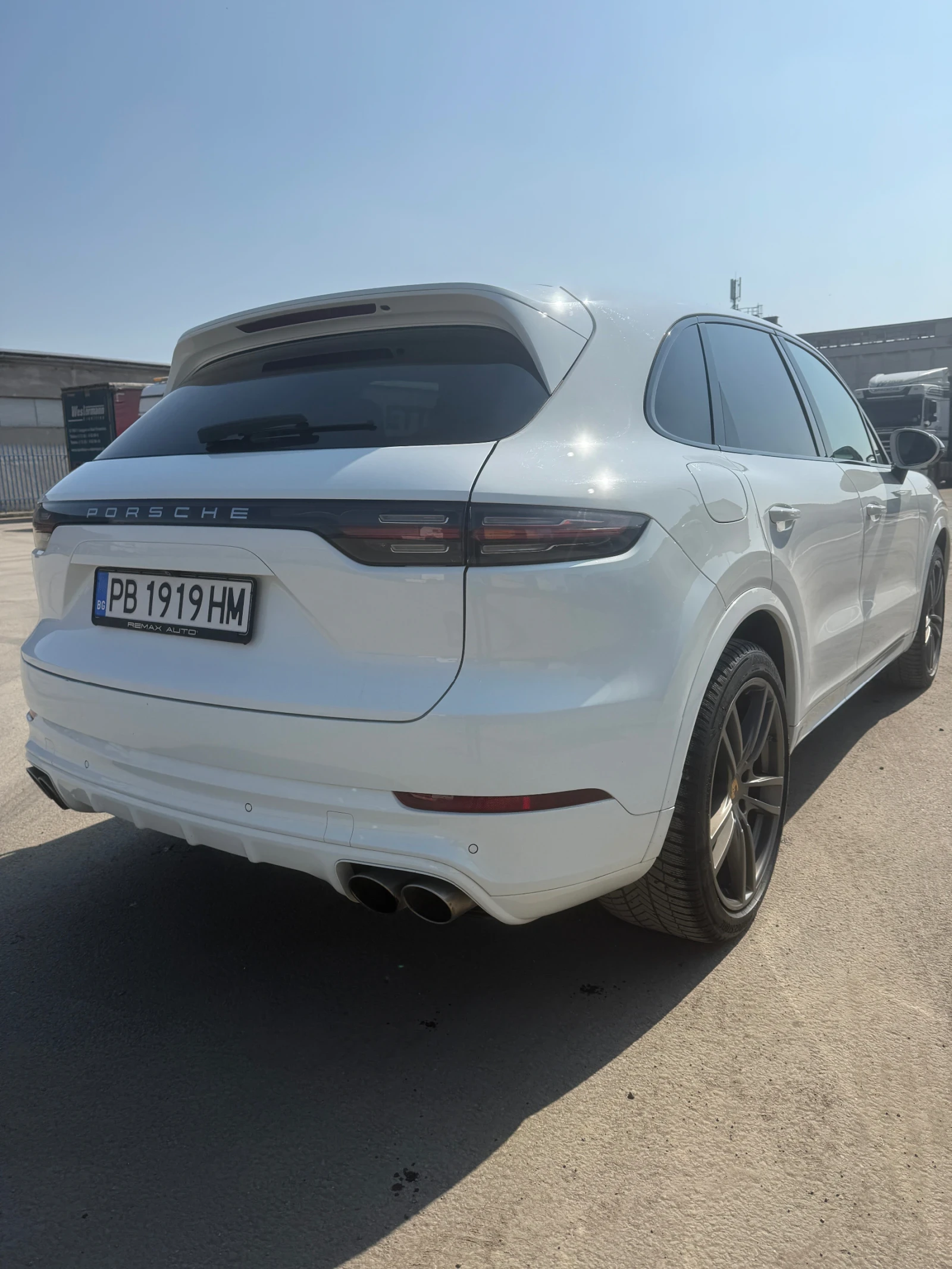 Porsche Cayenne, снимка 4 - Автомобили и джипове - 54092247