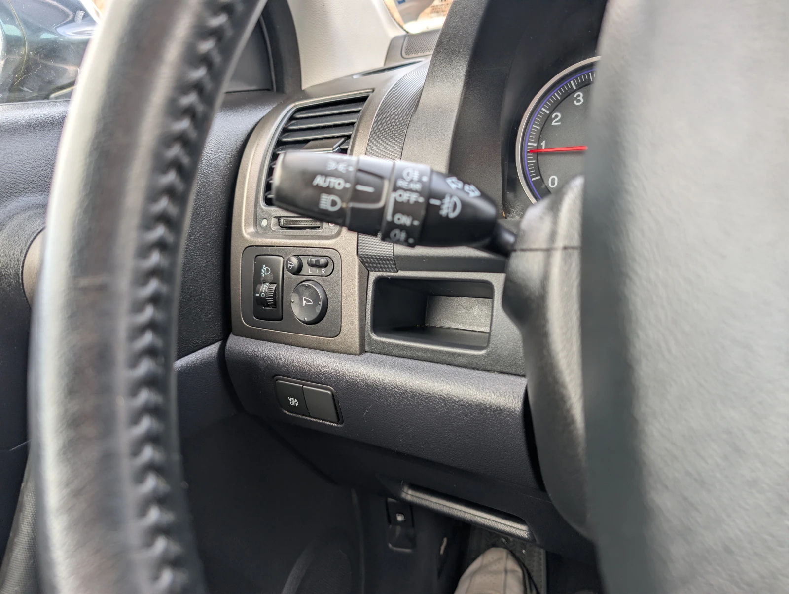 Honda Cr-v 2.0i/4x4/Alcantara, снимка 11 - Автомобили и джипове - 54203730