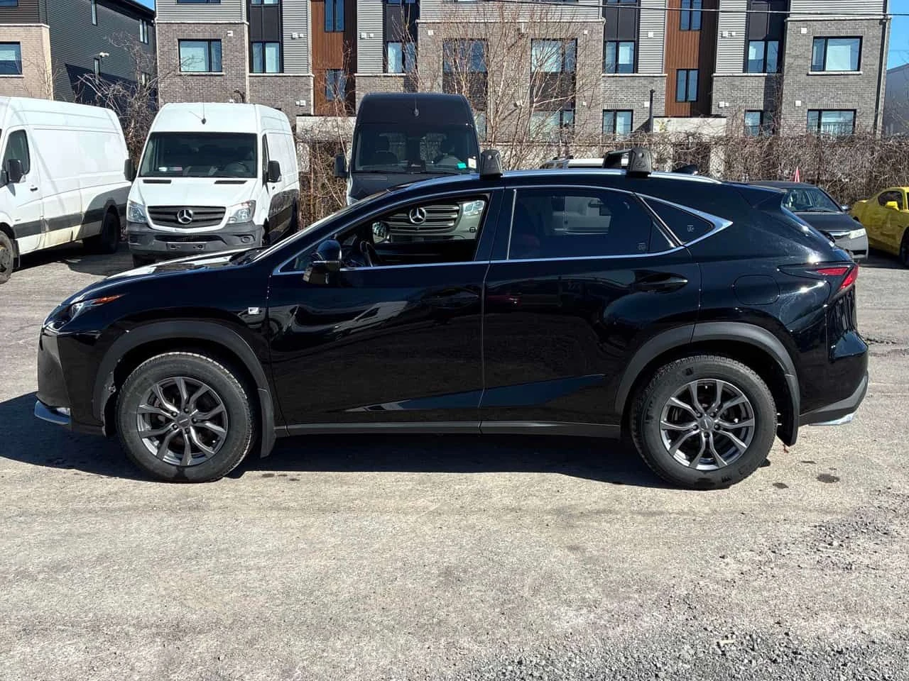 Lexus NX 200t * AWD 4dr* 2 КЛЮЧА* PANO* KEYLESS* ПОДГРЕВ* , снимка 2 - Автомобили и джипове - 54395287