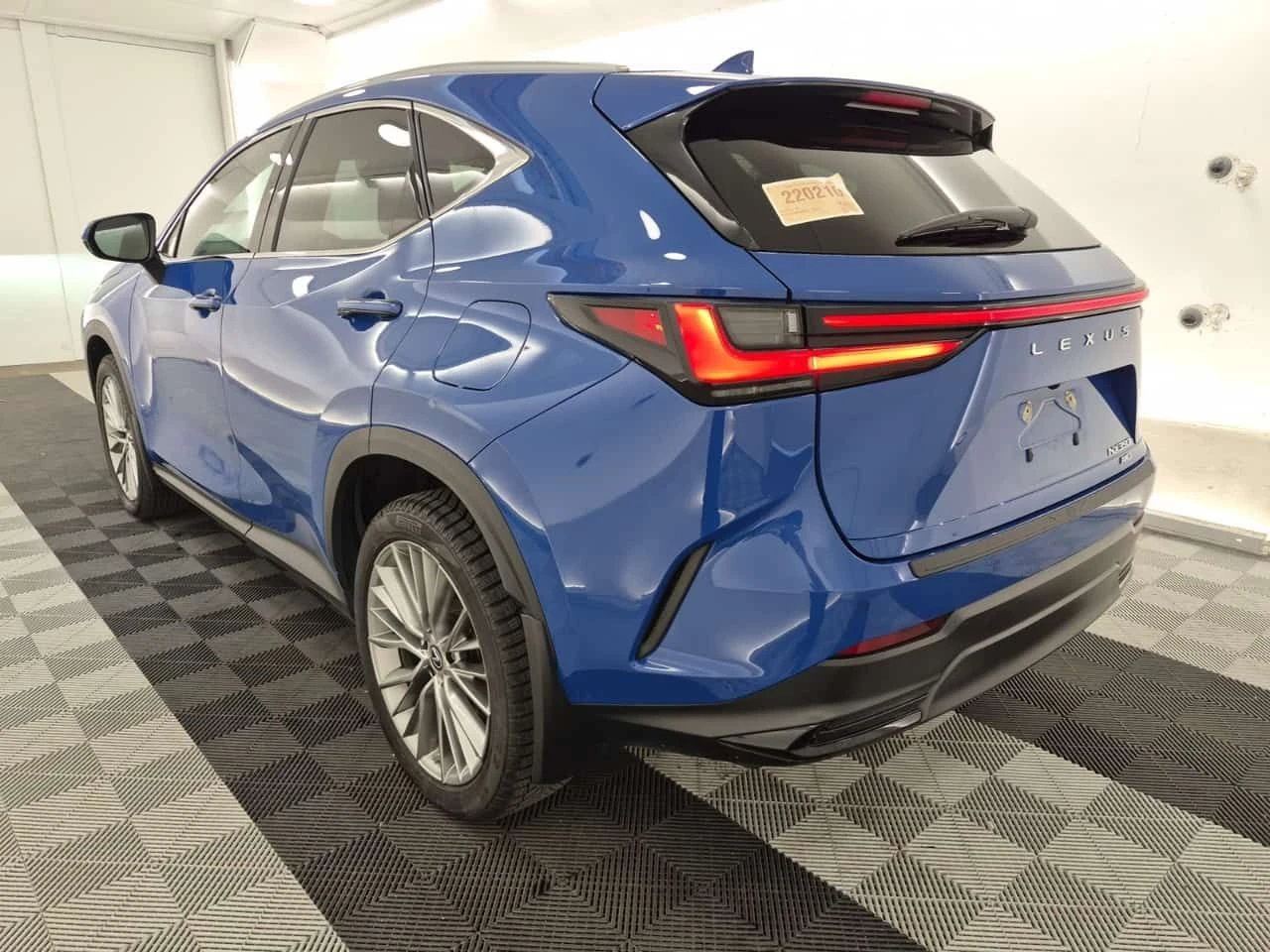 Lexus NX * 350H * АВТОКРЕДИТ БЕЗ ПЪРВОНАЧАЛНА ВНОСКА* , снимка 4 - Автомобили и джипове - 54779597