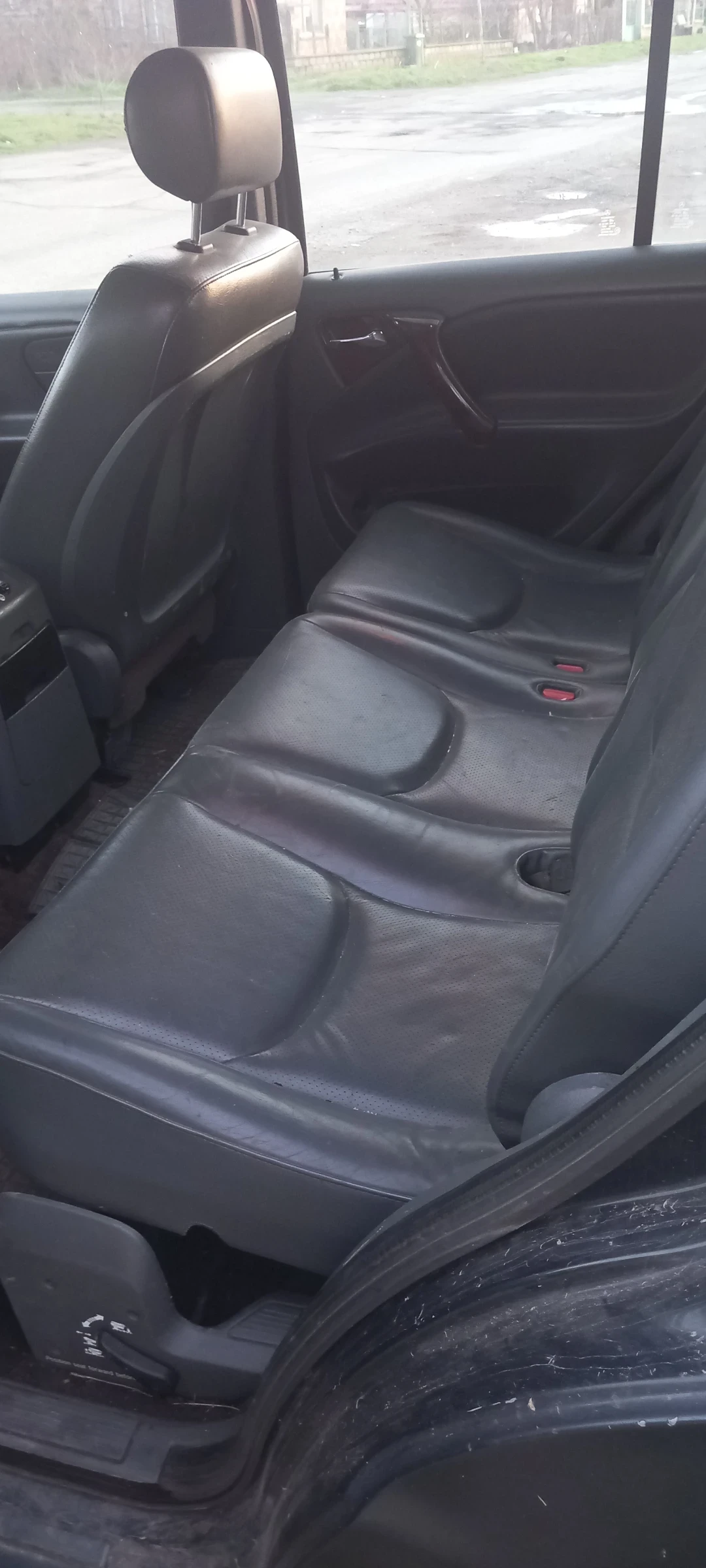 Mercedes-Benz ML 320, снимка 7 - Автомобили и джипове - 54924640