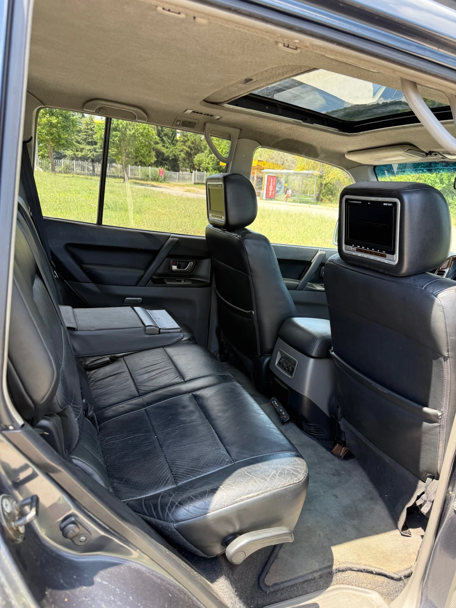 Mitsubishi Pajero sport 3.2 Di-D 4M41 Автоматик 7 Местна Всички екстри, снимка 11 - Автомобили и джипове - 55264849