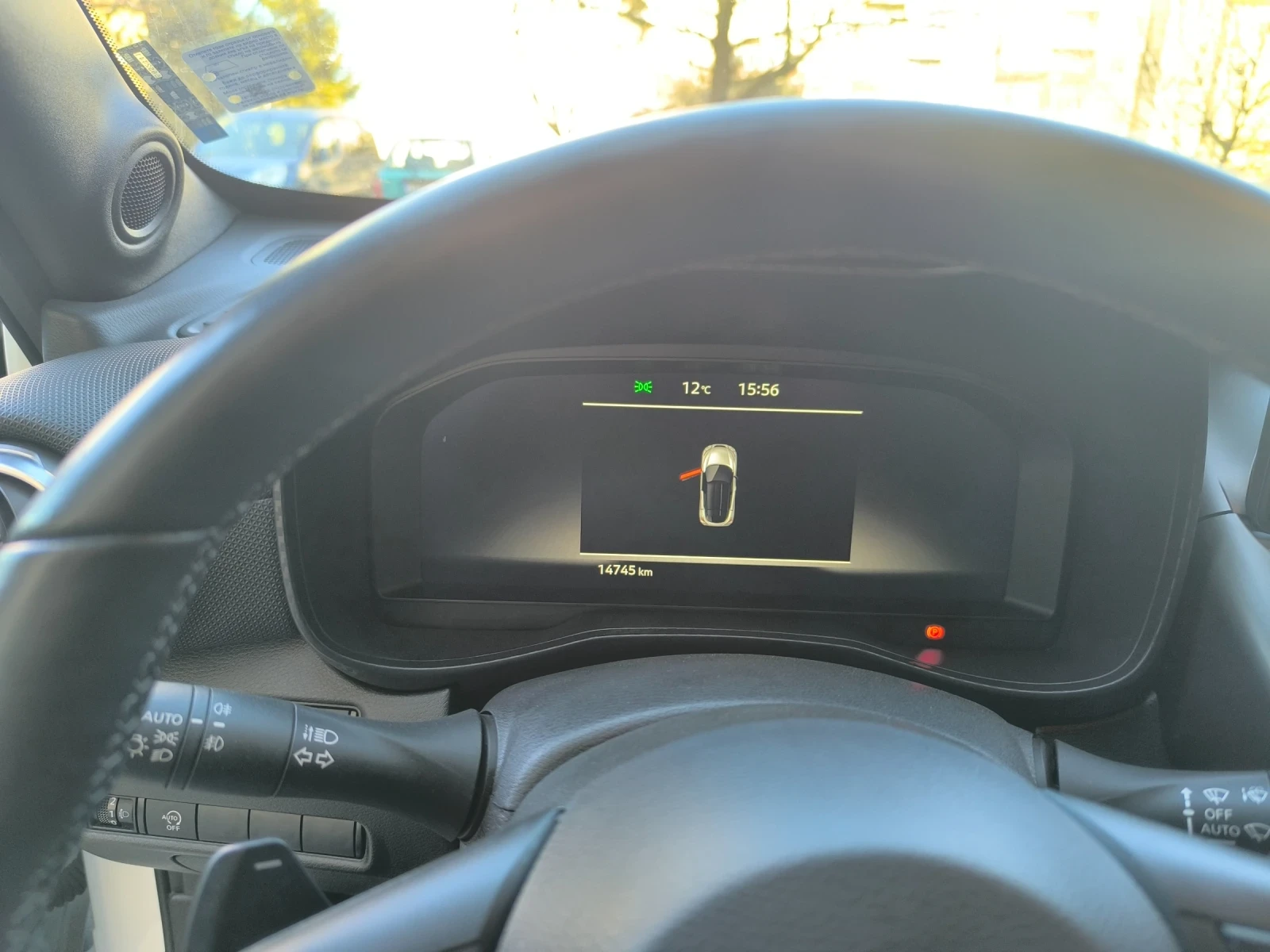 Nissan Juke N Conecta, снимка 9 - Автомобили и джипове - 55992642