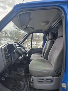 Ford Transit 330, снимка 10 - Бусове и автобуси - 53699247