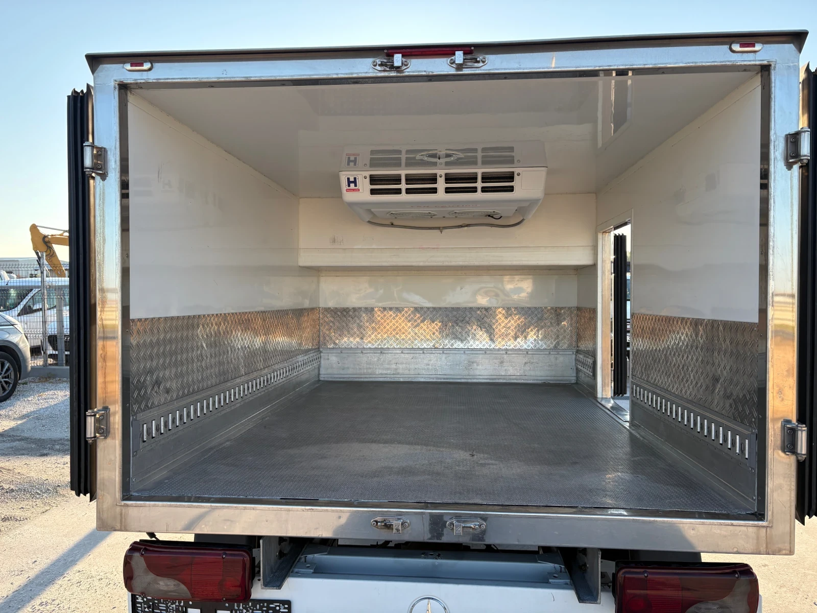 Mercedes-Benz Sprinter 316cdi-Хладилен-Клима, снимка 9 - Бусове и автобуси - 54439496