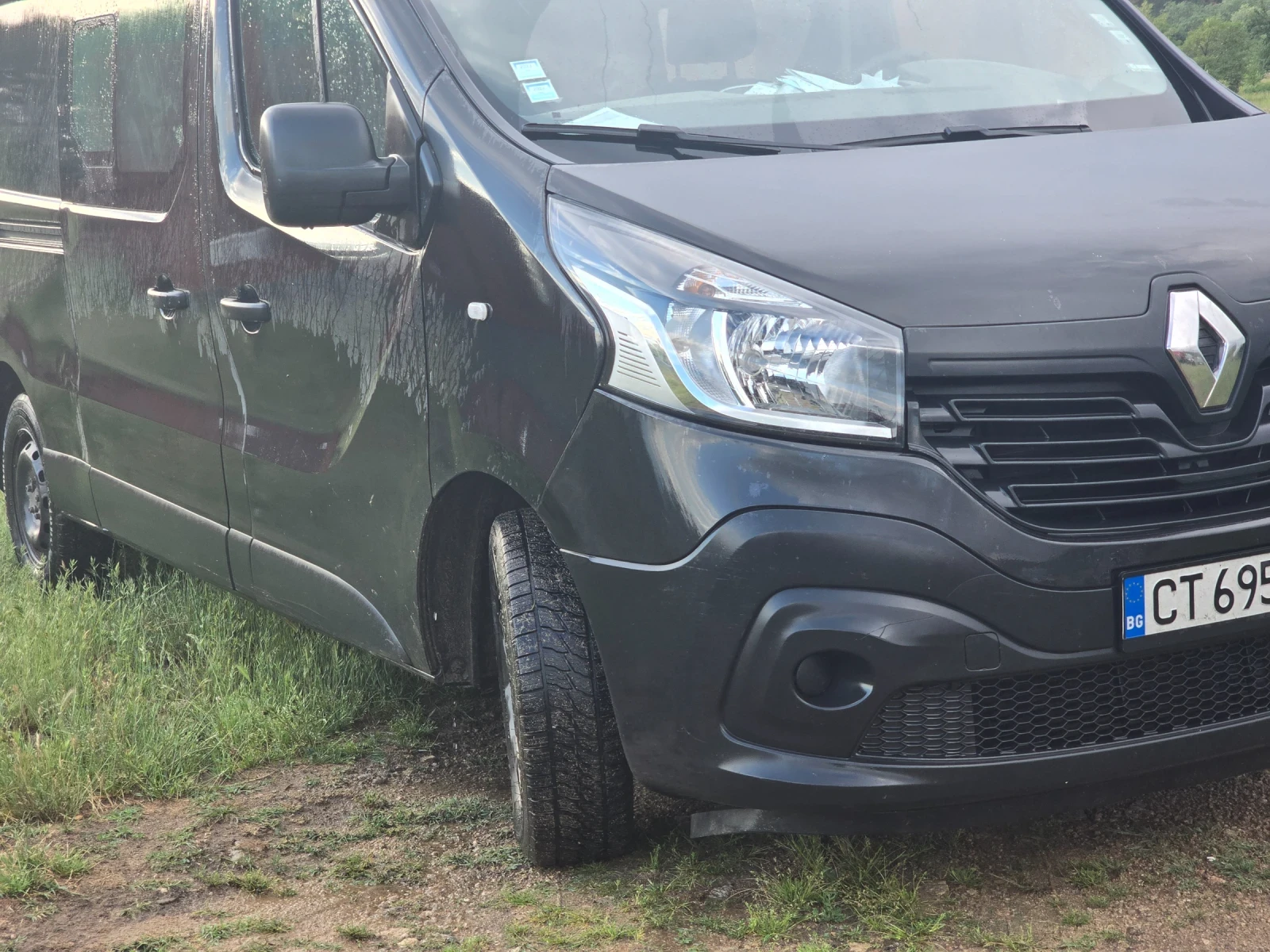 Renault Trafic, снимка 2 - Бусове и автобуси - 54754210