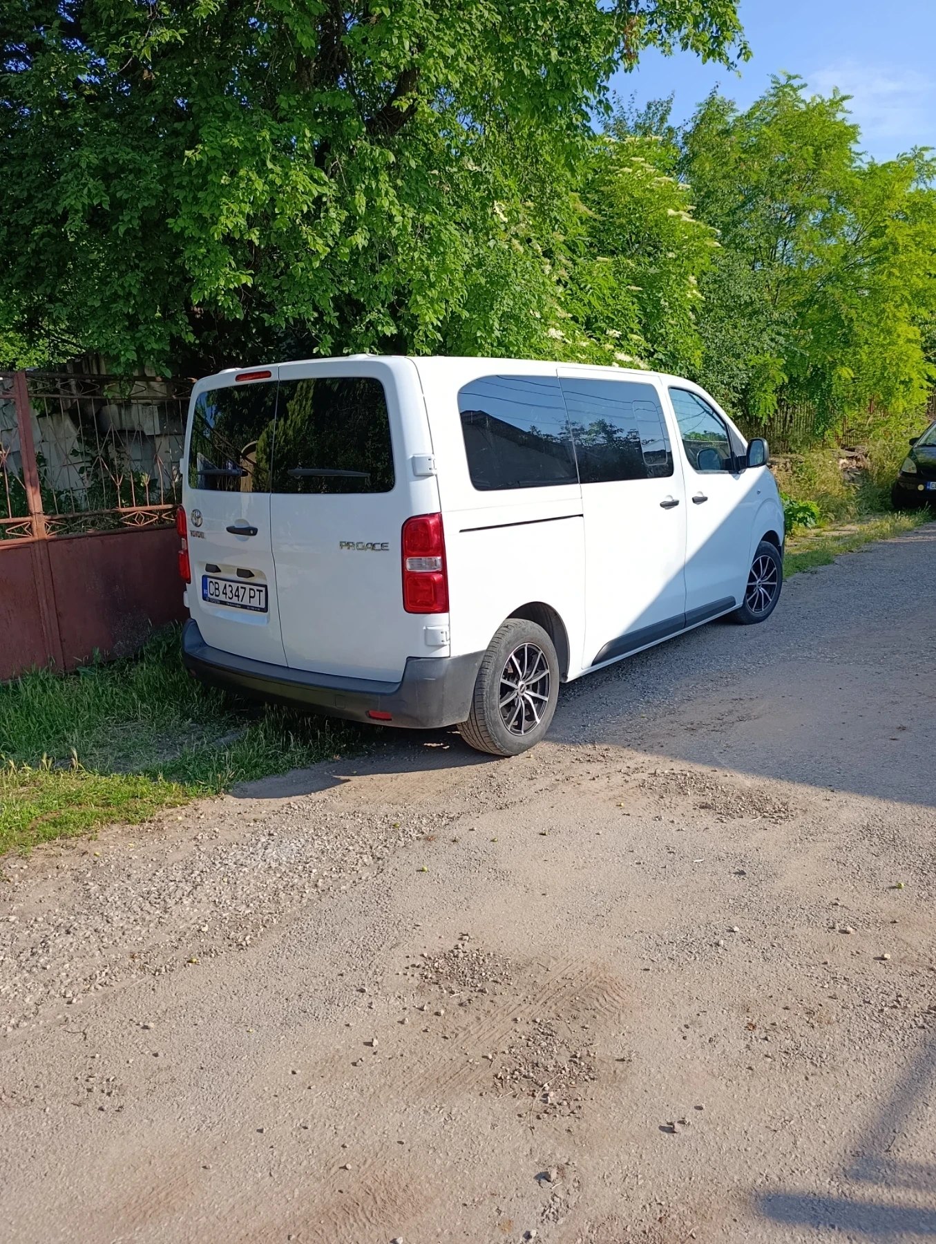 Toyota Proace, снимка 2 - Бусове и автобуси - 54861657