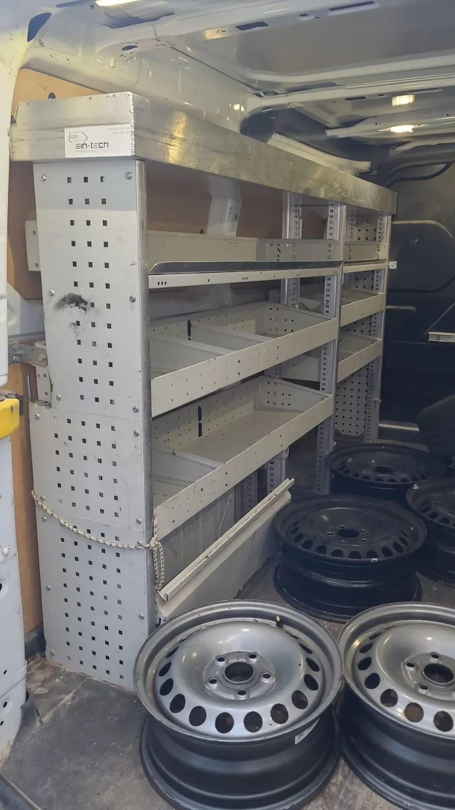 Ford Transit Custom 2.0 дизел, снимка 9 - Бусове и автобуси - 56652636