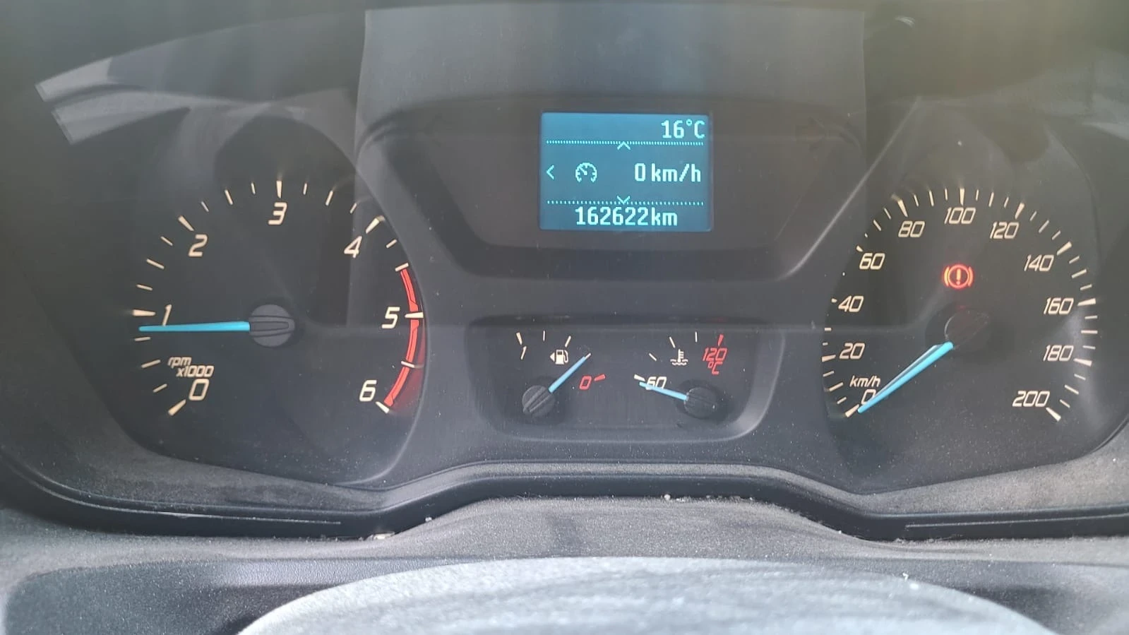 Ford Transit Custom 2.0 дизел, снимка 7 - Бусове и автобуси - 56652636