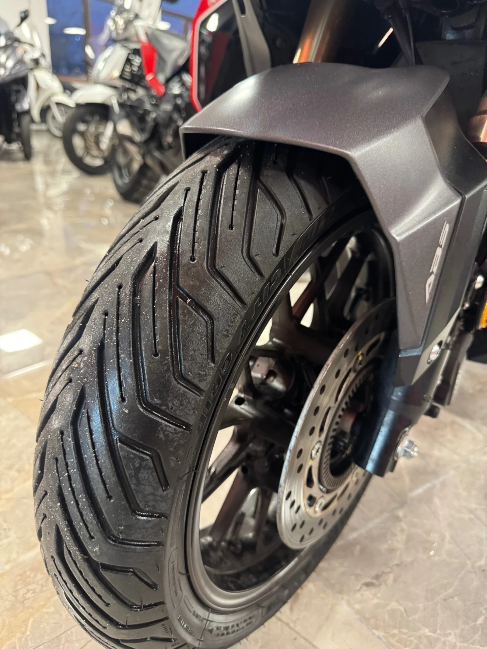 Honda X-ADV Honda ADV 350i ABS TCS - изображение 4