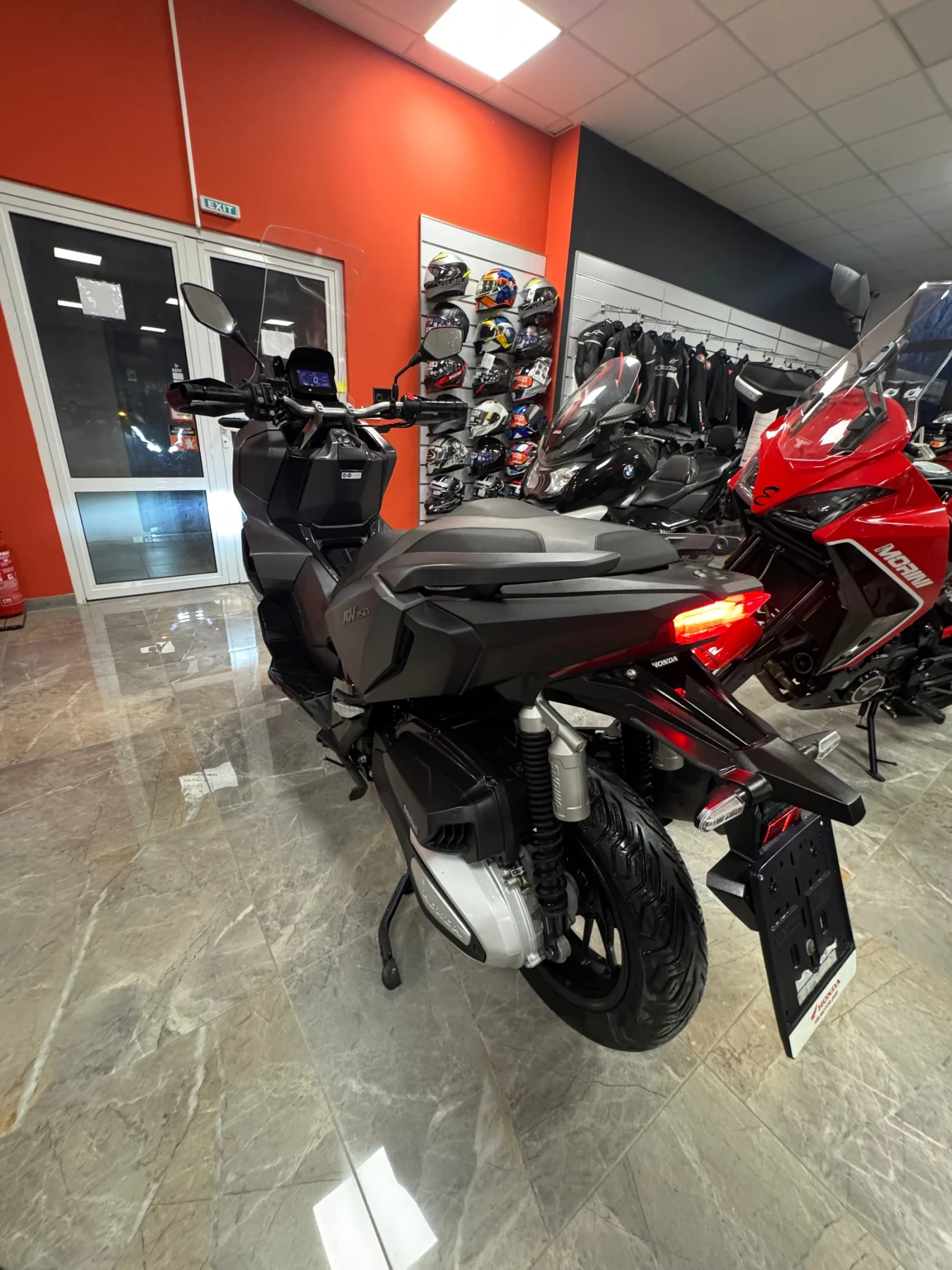 Honda X-ADV Honda ADV 350i ABS TCS - изображение 8