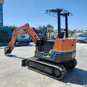Багер Takeuchi TB20QR * НАЛИЧЕН * 1100 МОТОЧАСА * , снимка 3