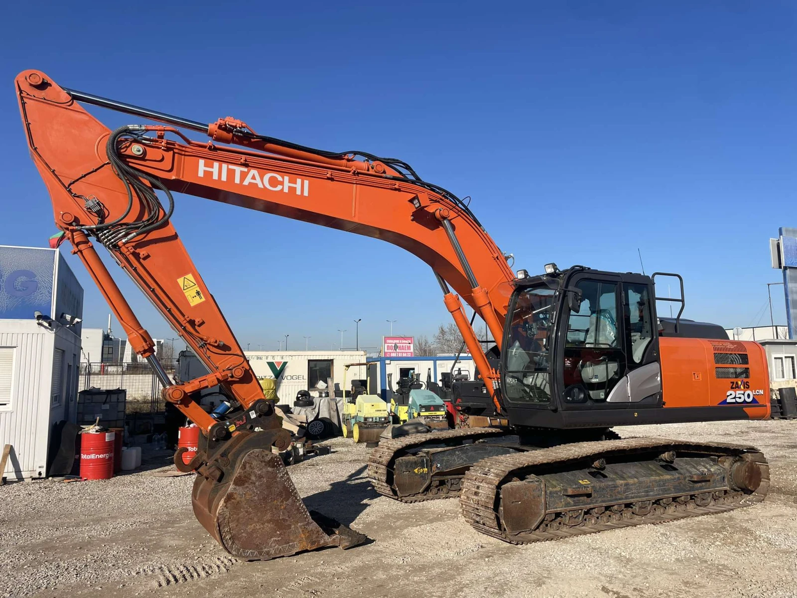  Hitachi ZX 250 LCN-6  | Mobile.bg   11