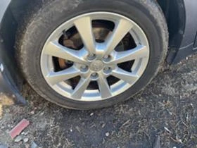 Toyota Avensis T27 2.0 D-4D 126к.с НА ЧАСТИ ??НАВИГАЦИЯ??, снимка 9