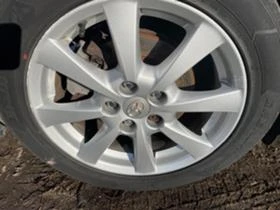 Toyota Avensis T27 2.0 D-4D 126к.с НА ЧАСТИ ??НАВИГАЦИЯ??, снимка 11