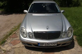 Mercedes-Benz E 270 2.7CDI СЕДАН, снимка 2