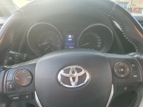 Toyota Auris -"Premium"-BRC . | Mobile.bg    7