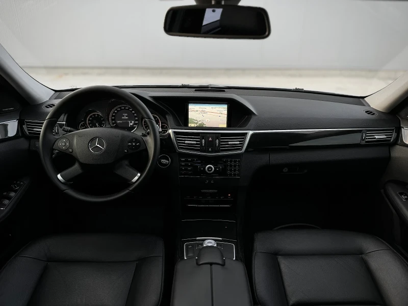 Mercedes-Benz E 350 CDI / Avantgarde / Harman/Kardon / Bi-Xenon / F1, снимка 8 - Автомобили и джипове - 47557853