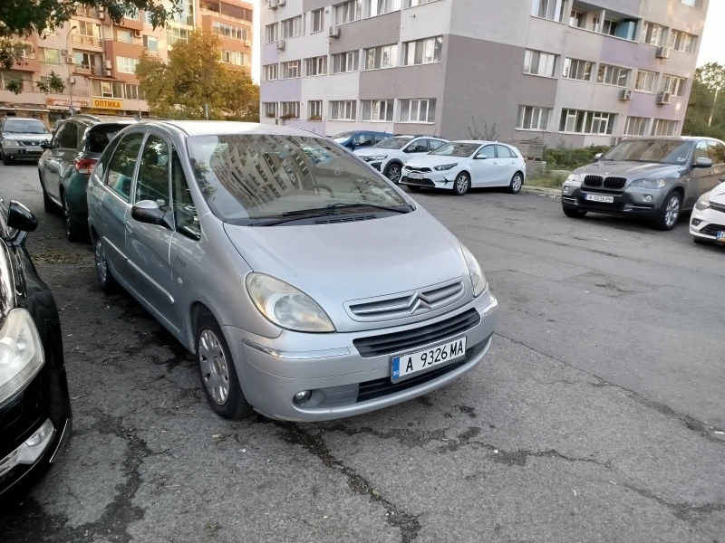 Citroen Xsara picasso 2.0 HDI, снимка 3 - Автомобили и джипове - 49205564