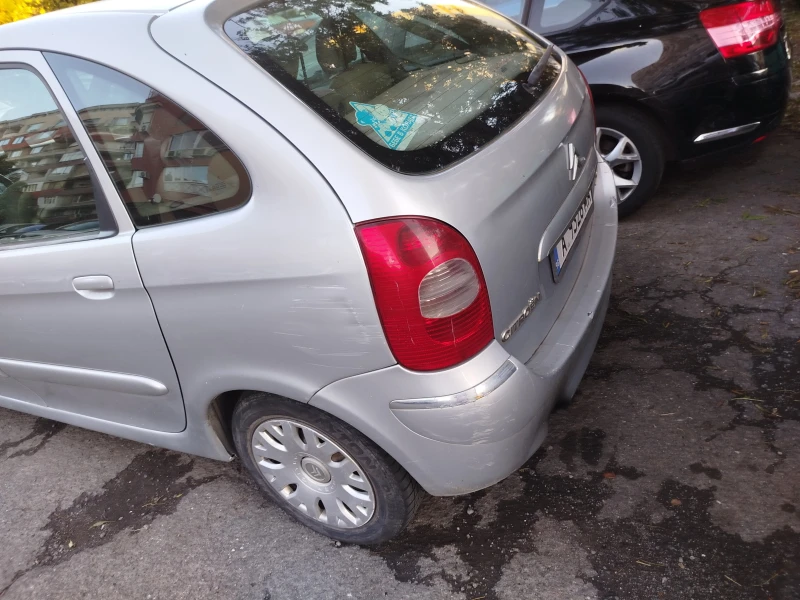 Citroen Xsara picasso 2.0 HDI, снимка 16 - Автомобили и джипове - 49205564