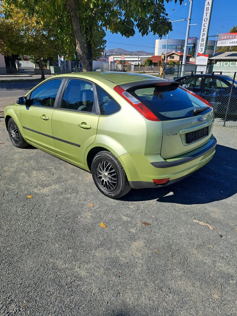 Ford Focus 1.6, снимка 7 - Автомобили и джипове - 47695561