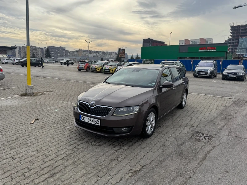 Skoda Octavia Швейцария, снимка 1 - Автомобили и джипове - 49146557