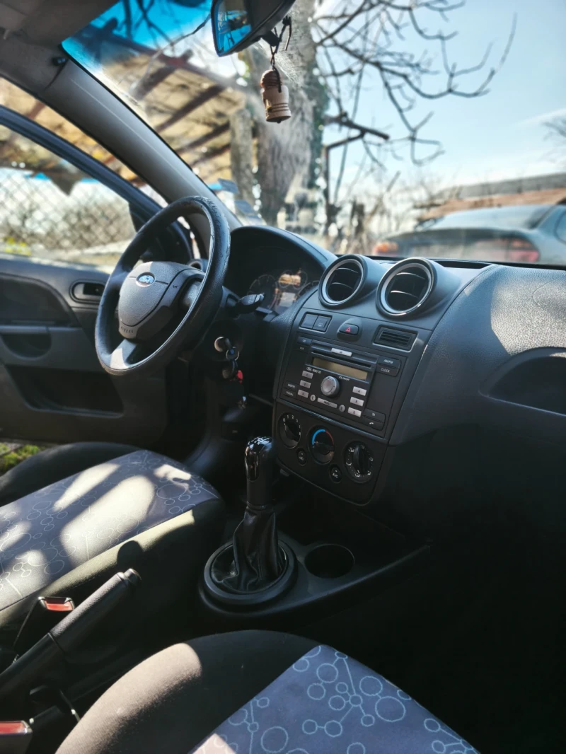 Ford Fiesta 1.4 TDCI, снимка 7 - Автомобили и джипове - 49386322