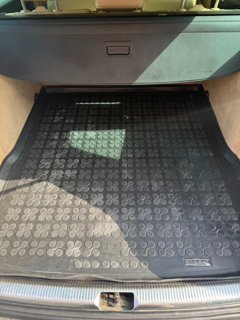 VW Passat 2.0, снимка 15 - Автомобили и джипове - 51914361