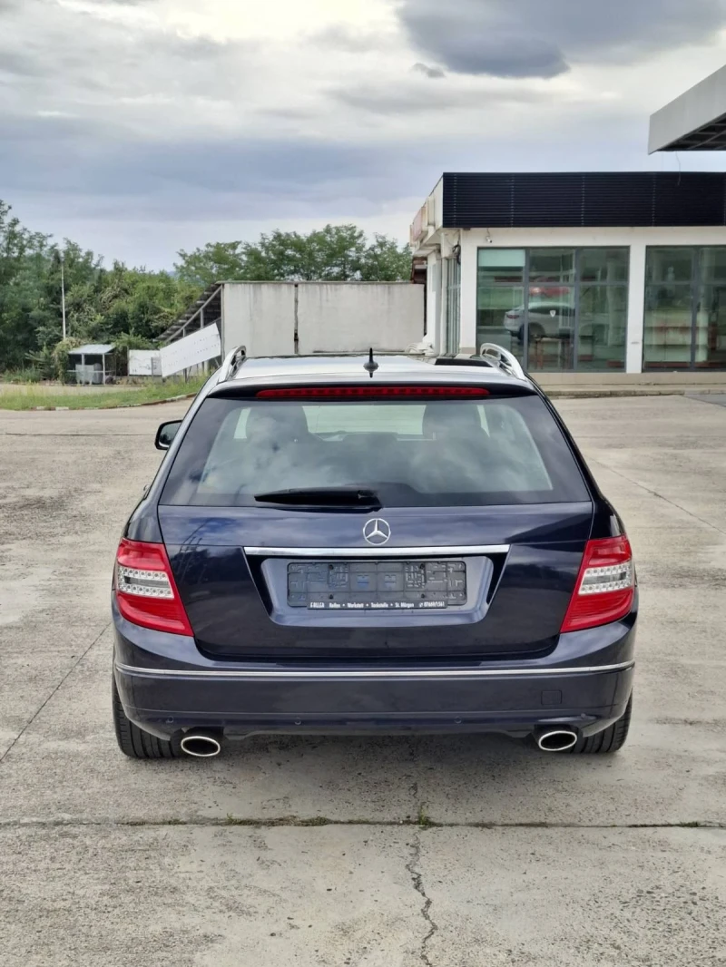 Mercedes-Benz C 320 3.0 CDI V6 224кс. АVANTGARDE, Автомат, Голяма Нави, снимка 7 - Автомобили и джипове - 52713488