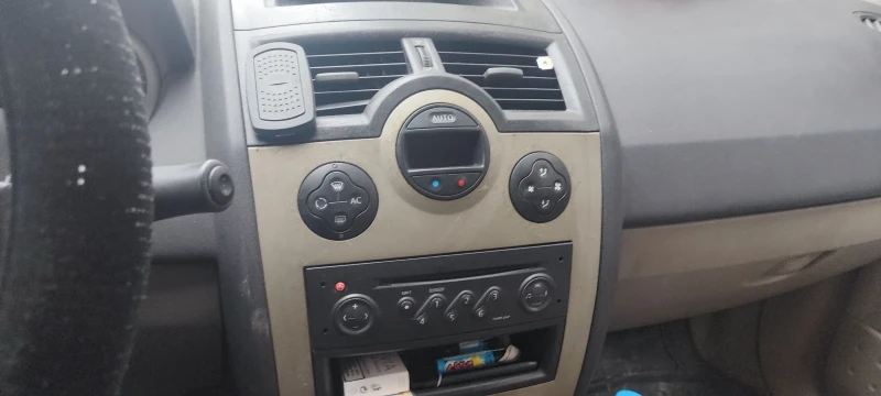 Renault Megane Меган 2, снимка 5 - Автомобили и джипове - 52495024